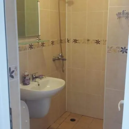 Apartment Vesko Sea *